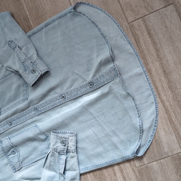 Community button down shirt - Picture 3 of 13